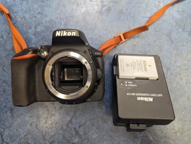 Nikon D5600 - Body and Charger Only