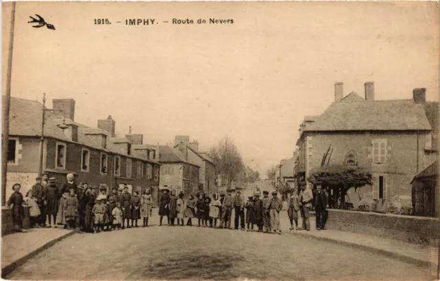 CPA AK IMPHY - Route de NEVERS (421279)