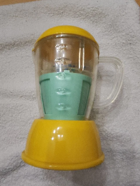 Fisher Price Grow With Me Kitchen Replacement Part Blender Yellow