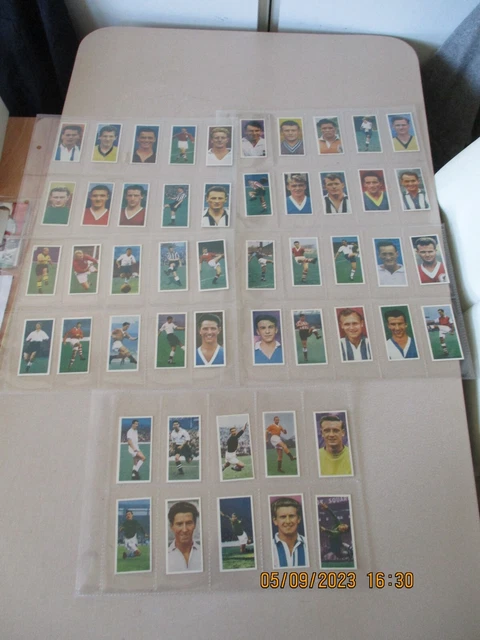 Cadet Sweets Footballers 1959 stampa piccola set completo di 50 carte a maniche