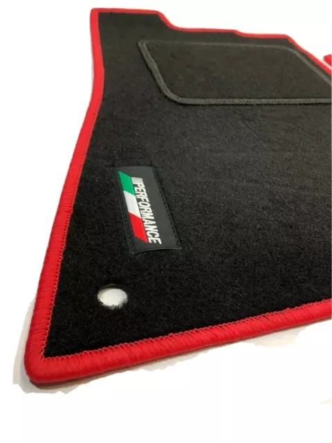 Fußmatten für Alfa Romeo 4C Type 960 Velours Bj.ab 2015 Performance Rot 2tei