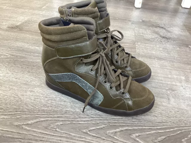 Skechers SKCH+3 Womens 10 Hidden Wedge High Top Shoes Boots 48093 Green sneaker Skechers SKCH+3 Womens 10 Hidden Wedge High Top Shoes Boots 48093 Green sneaker