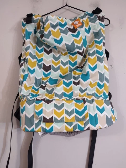 Tula Ergonomic Baby Carrier - Multi-Color Chevrons - 45 Pounds excellent conditi