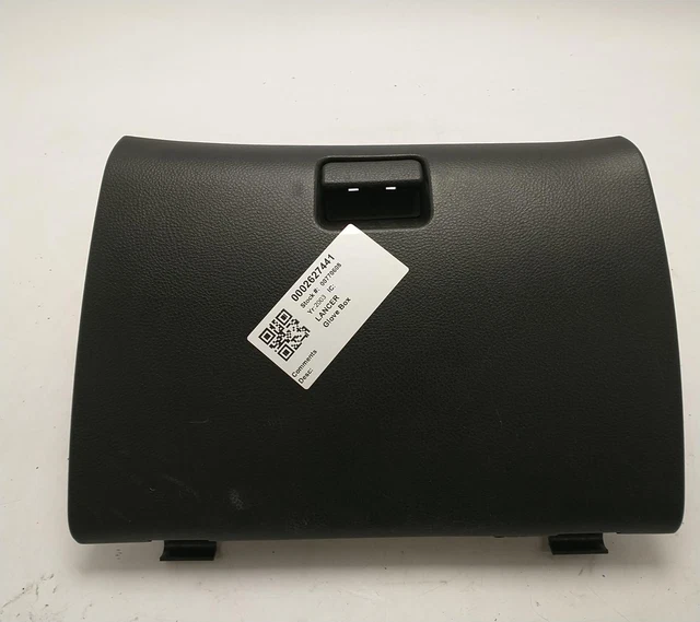 MITSUBISHI LANCER GLOVE BOX EVOLUTION VII 4 Door Saloon MR626741 '03 £