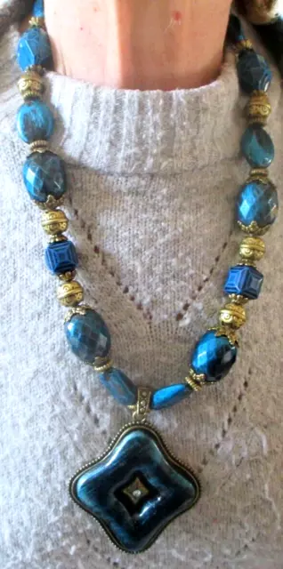 Grand collier réglable en bronze perles pendentif bleu magnifique bijou vintage