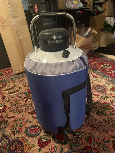 Portable Liquid Nitrogen Cryo  Container