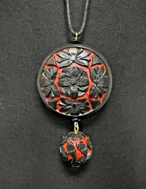Vintage Chinese Black Red Carved Cinnabar Flower Necklace Round Pendant Amulet
