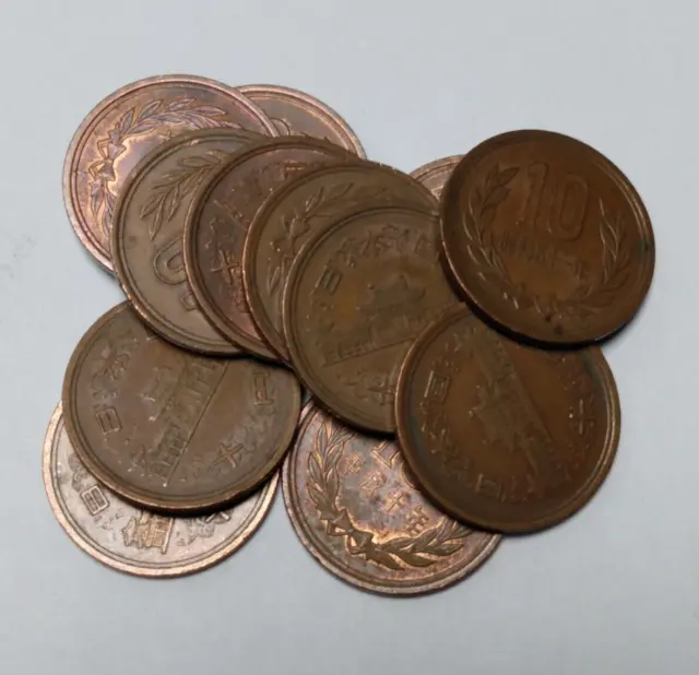 Lot of 10x Japan 10 Yen - Random Dates - Circulated Japanese Coins - Please Read