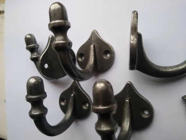 5 X St Ives Cast Iron Acorn Coat Hooks. 2