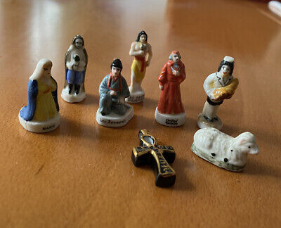 SANTONS DE CRECHE Feves Personnages Noel En Ceramique EUR 3,99