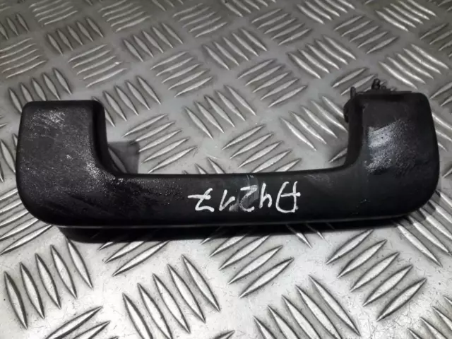 8p0857607m   	BKD  Grab Handle - rear left side Audi A3 2007 FR522408-71