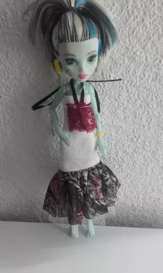 Vêtements pour poupée Monster High