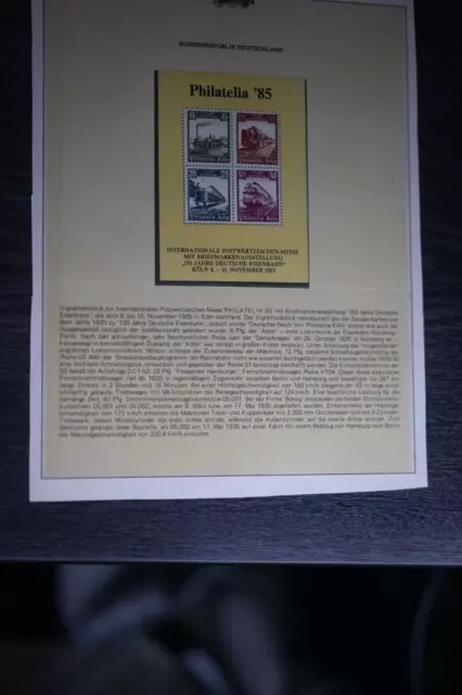 5) Briefmarken: Eisenbahn Motiv mit Beschreibung, Rückseite Foto der Eisenbahn