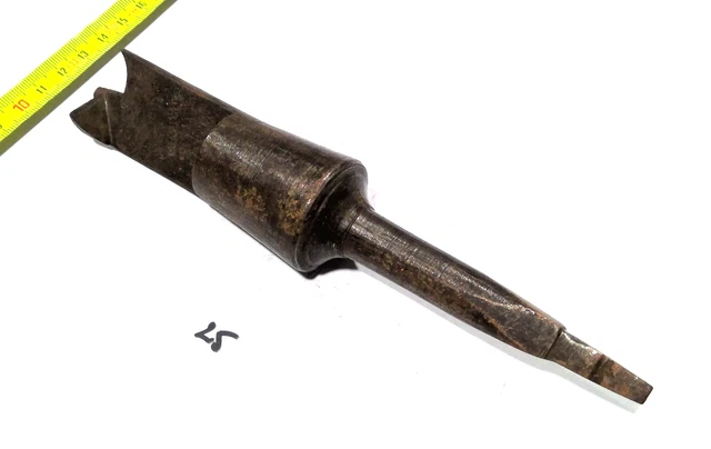 ANCIEN OUTIL ANCIENNE vrille à bois, joli marquage étoile à identifier