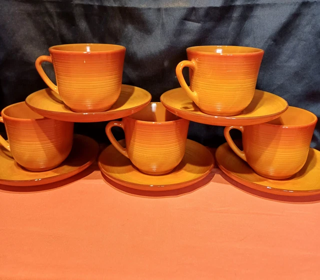 lot de 4 grandes tasses arcopal France motif fleurs orange
