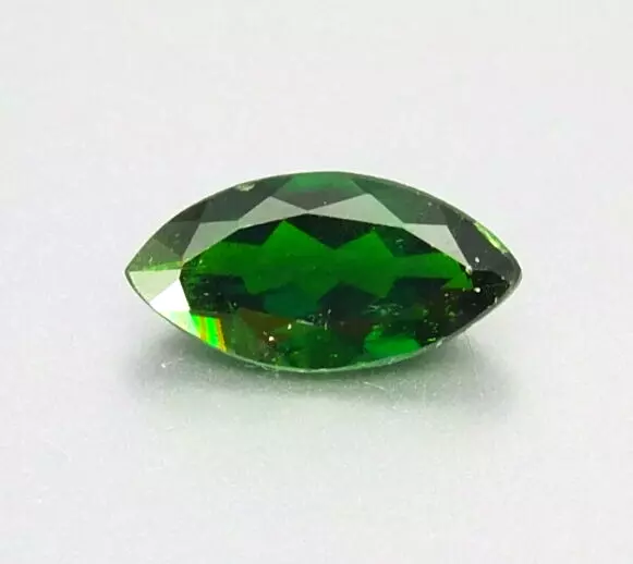 SHOLA véritable 2,12 Ct chrome naturel diopside de Russie