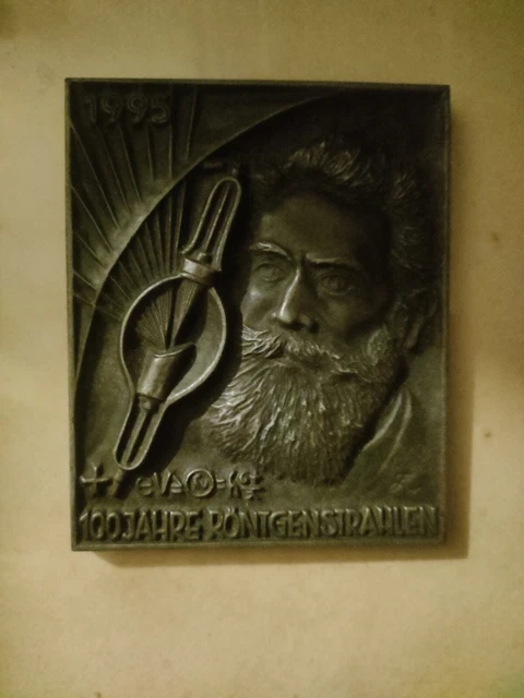 Buderus Plakette Eisen Eisenplakette 100 Jahre Röntgenstrahlen