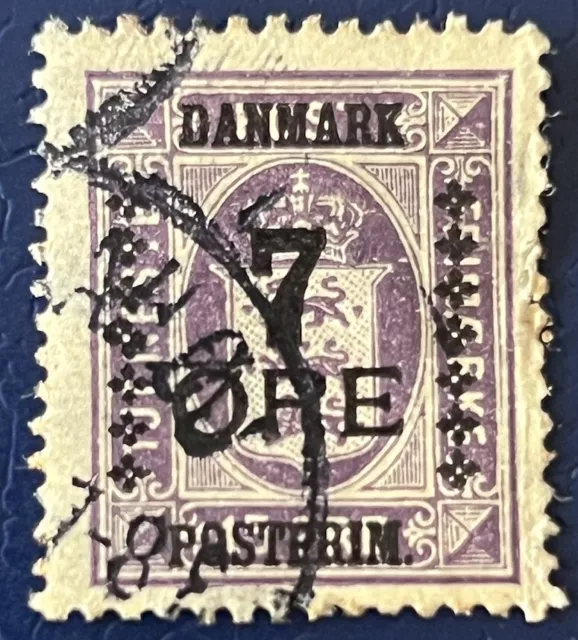 Alte Briefmarke.  Dänemark 🇩🇰 . Gestempelt. (50)