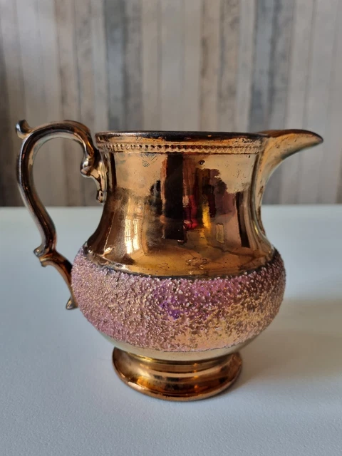 Pichet ancien en faïence de Jersey à décor granité coloré 3