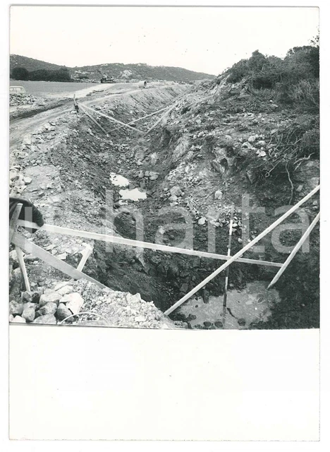 1965 ca SARDEGNA GALLURA Canale AGNATA - Scavo *Foto 10x15 cm (6)