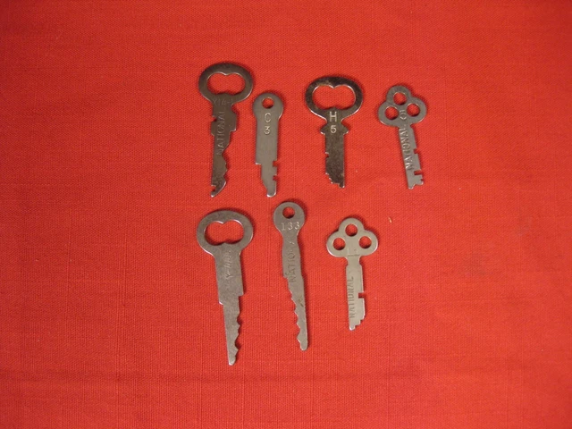 Lot Of 7 Vintage National Cash Register Original Keys (Lot A)