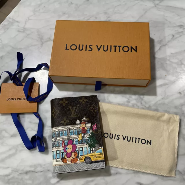 Louis Vuitton VIVIENNE HOLIDAYS 2022 NYC Monogram Passport Holder/Wallet. M81614