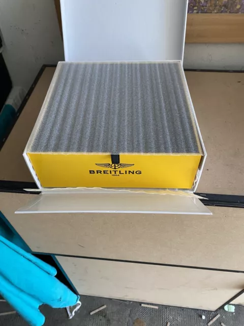 Ultra Rare  Breitling Couvette Storage Watch Box 8 Slot Nos
