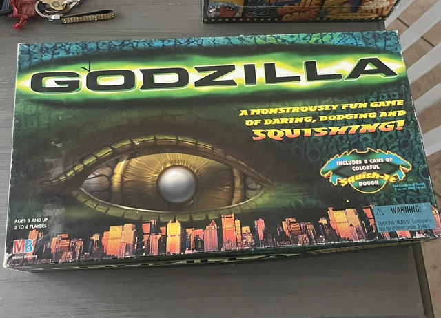 Vintage Parker Brothers Godzilla Street Stomping Game 1998 Complete