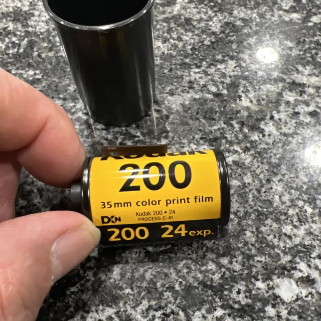 KODAK GOLD 200 ISO 24 Exposure Color 35mm Film - NEW w/ Canister
