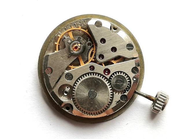 Mouvement De Montre FHF 63 - Mécanique, Incomplet - Pour Pièces De Rechange Ou Restauration