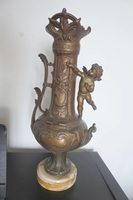 Ancienne Paire De Vases Angelots En Regule Puttis  Rare Fille Est Garcon