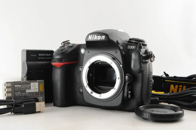 [Near Mint] Nikon D300 12.3MP Digital SLR Camera Black Body Shutter Count: 4690