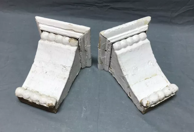 Pair Small Shabby White Wood Porch Brackets Vintage Bookend Corbels Old 1218-22B