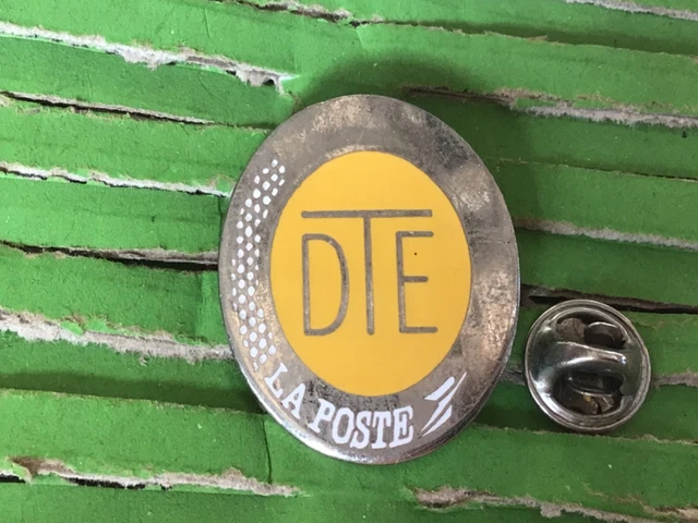Pin's La Poste PTT - COS Des Landes - Excellent état