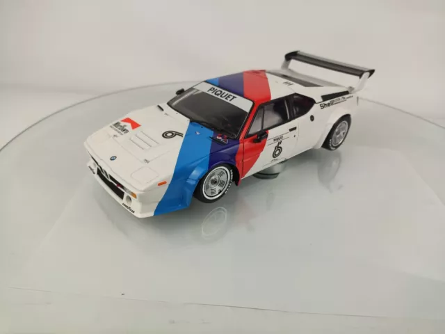 BMW M1 Procar Nummer 6 Minichamps Modellauto 1:18 Martini