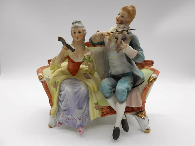 Ravissant Groupe Biscuit " La Leçon De Musique " En Porcelaine Allemande