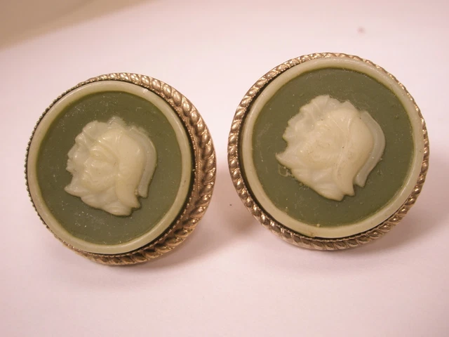 /Cameo Helmeted Warriors Centurion Vintage Cuff Links roman greek soldier