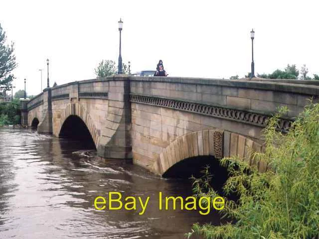 Photo 6x4 River Aire in flood at Castleford Bridge. At this point in the  c2007