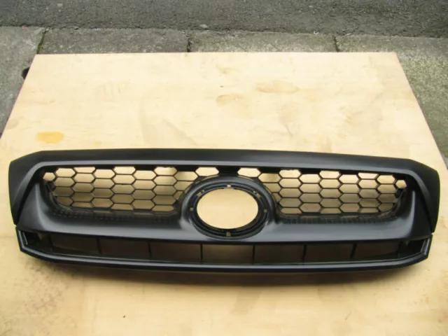 Grill Grille fit for Toyota Hilux SR5 Vigo 8/2008-6/2011 with Clips Matt Black 2