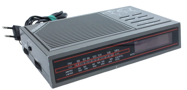 Radio ITT Junior Vintage 108L - FM/PO/GO - Années 1977/78 - Fonctionne