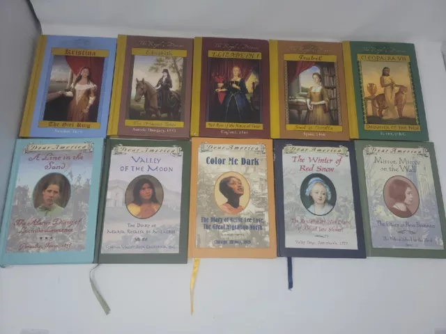 NICE LOT of 17 DEAR AMERICA and The ROYAL DIARIES Hard Covers Scholastic.