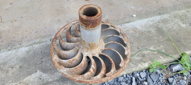 Microhydro - Hydro turgo turbine wheel for hydro power generation