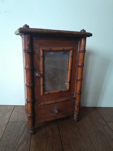 Ancienne Armoire De Poupée En Bois/bambou - Jouet Années 60/70