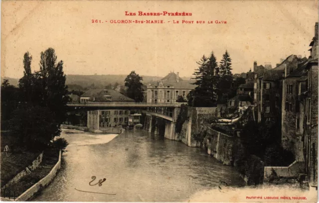 CPA OLORON-Ste-MARIE - Le Pont sur la Gave (450398)