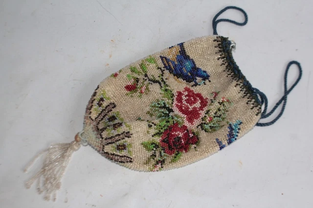 Sac en perlé de verre Oiseaux et roses XIXe siècle (55563)