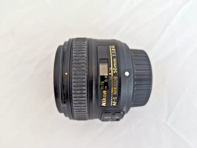 Nikkor (Nikon) AF-S Nikor 50mm f/1.8g lens, Exc. Condition, +UV Filter