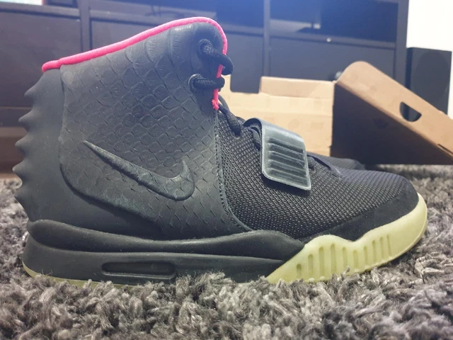 NIKE AIR YEEZY 2 Solar Red EUR 6.500 00 PicClick IT