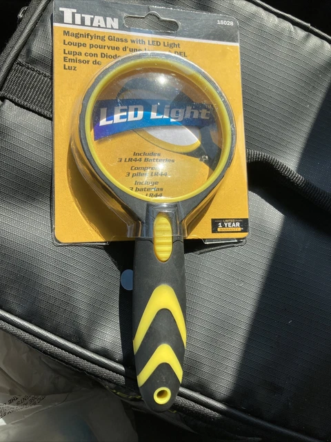 15028 Lupa de titanio con luz LED, 802090150289