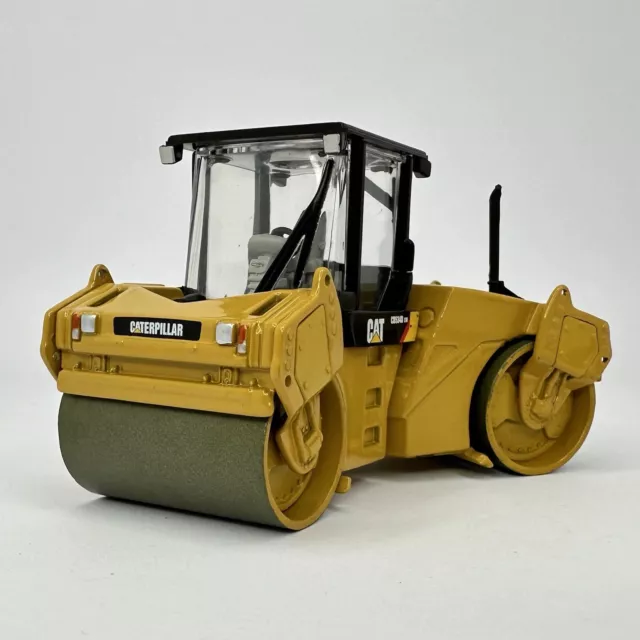 CAT CB-534D XW Vibratory Asphalt Compactor With Closed Cabin 1:50 Diecast Model