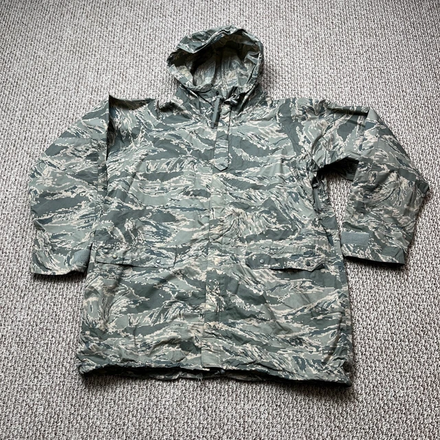 Parka Improved Rainsuit Med ACU Camo USAF ORC Industries USGI 8405-01-542-9998